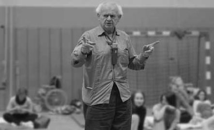 Feldenkrais (oben mitte) 1977 Feldenkrais (oben mitte) 1977